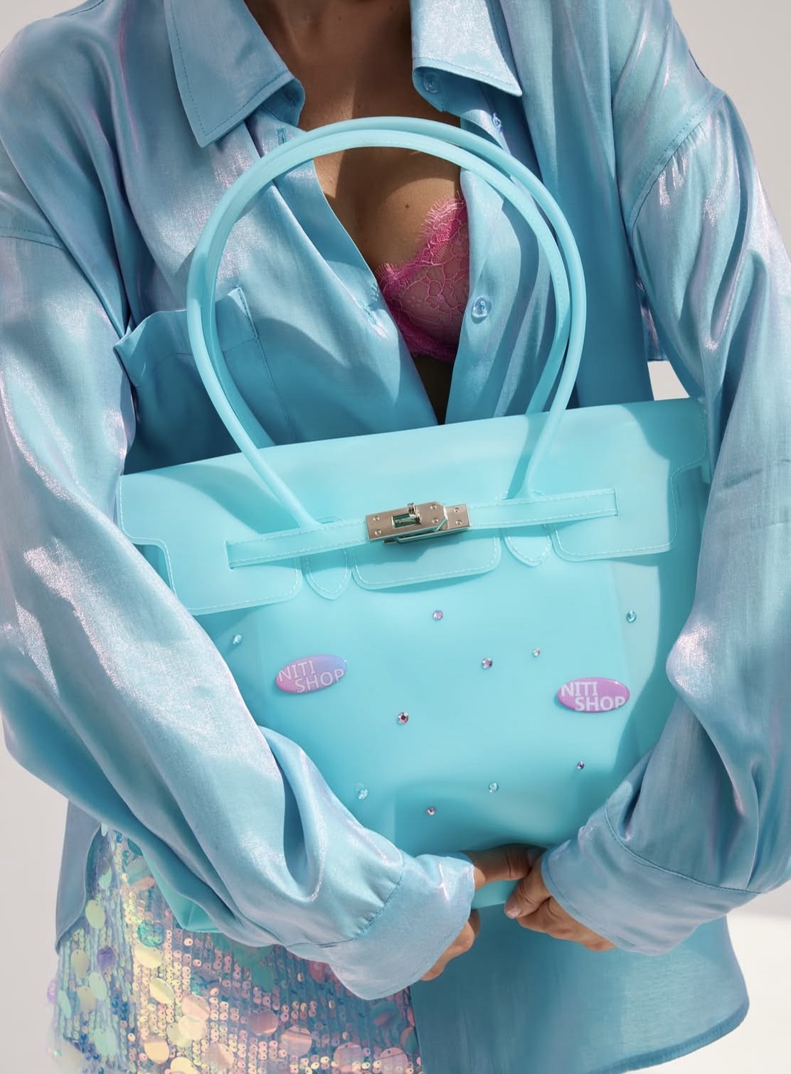 Le Sac Carmine